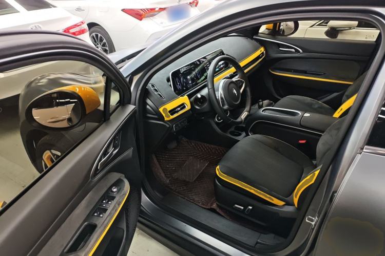 Used ORA Good Cat GT 2024 Mulan Edition 401 km Range Luxury Version 126 kW
