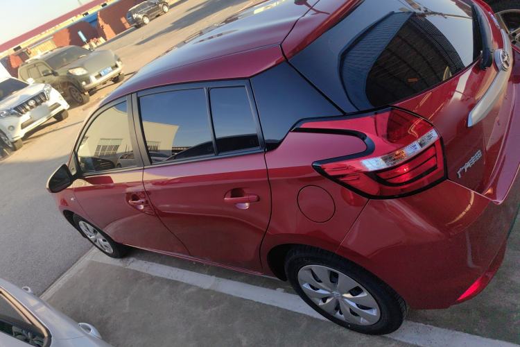 Used Toyota YARiS L 2019 1.5E CVT Dynamic Edition China VI compliant