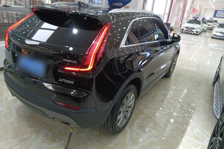 Used Cadillac XT4 2022 28T Two-Wheel Drive Prestige Version