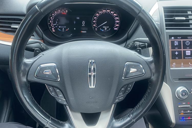 Used Lincoln MKC 2018 2.0T Four-Wheel Drive Zunya Edition
