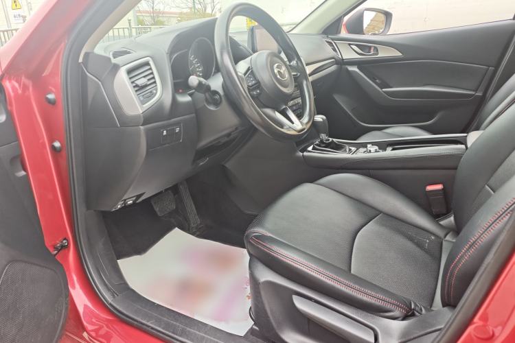 Used Mazda Mazda 3 Axela 2017 Sedan 1.5L Automatic Luxury Model Emission Standard China V
