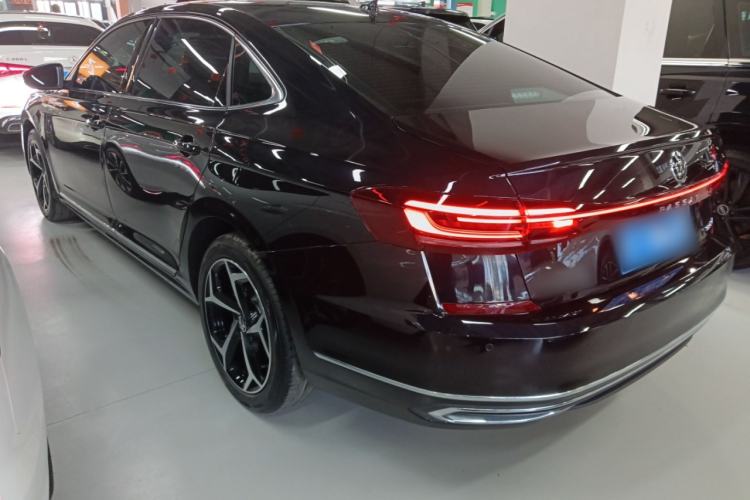 Used Volkswagen Passat 2025 Outstanding Model 380TSI Starry Dragon Edition