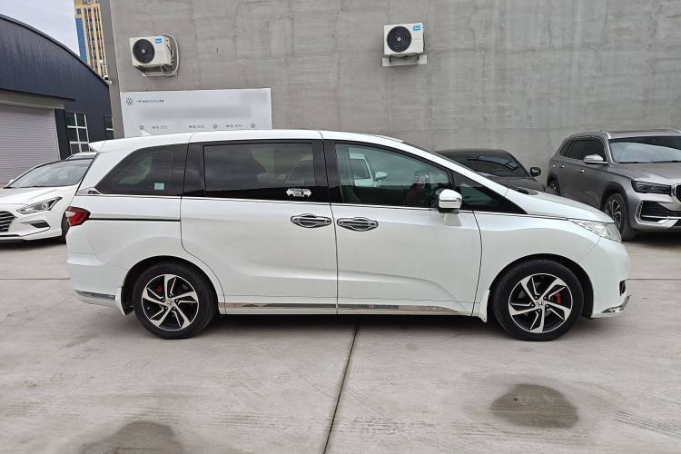 Used Honda Odyssey 2017 2.4L Luxury Edition
