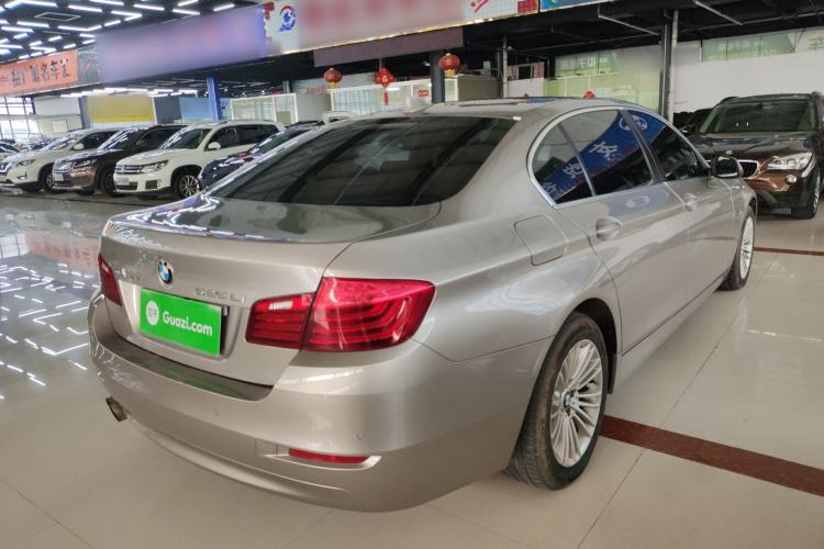Used BMW 5 Series 2014 525Li Leading Model

