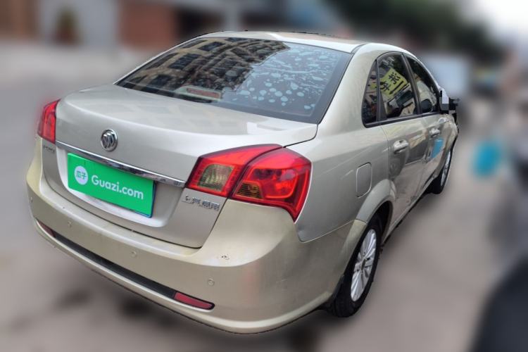 Used Buick Excelle 2015 1.5L Manual Classic Trim
