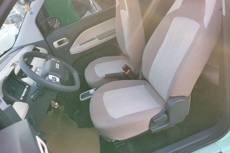 Used Chery QQ Ice Cream 2022 120km Conical Shape Lithium Iron Phosphate
