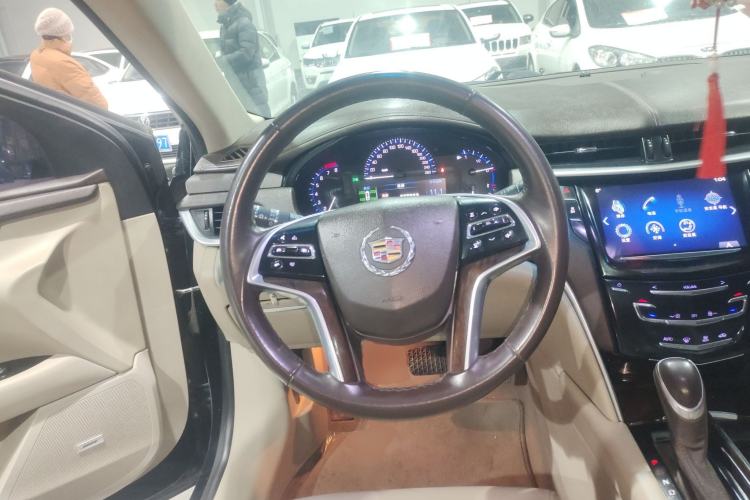 Used Cadillac XTS 2014 28T Comfort Version