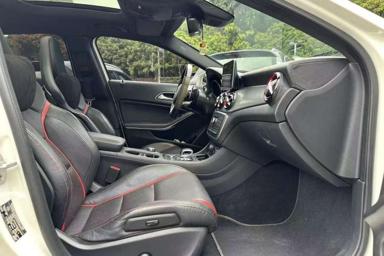 Used Mercedes-Benz GLA AMG 2015 AMG GLA 45 4MATIC
