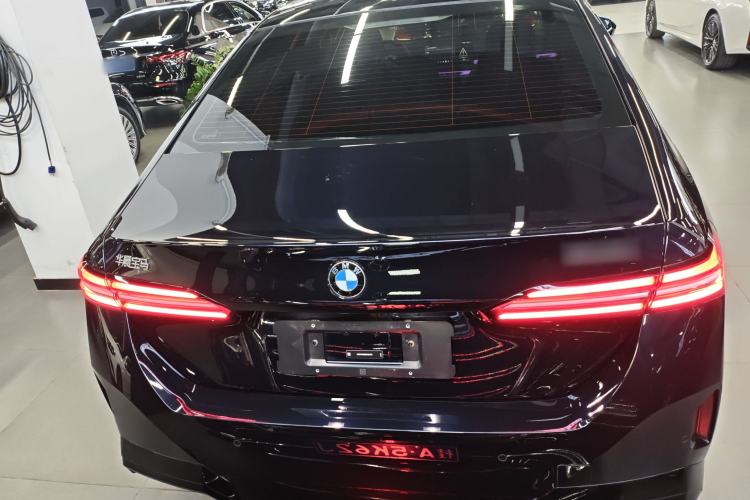 Used BMW 5 Series 2025 530Li Leading Model M Sport Package
