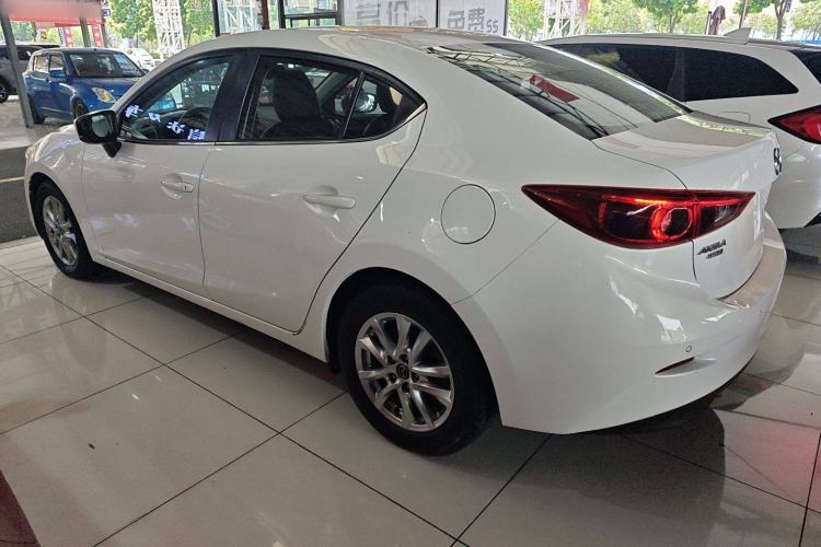 Used Mazda Mazda 3 Axela 2017 Sedan 1.5L Automatic Luxury Model Emission Standard China V

