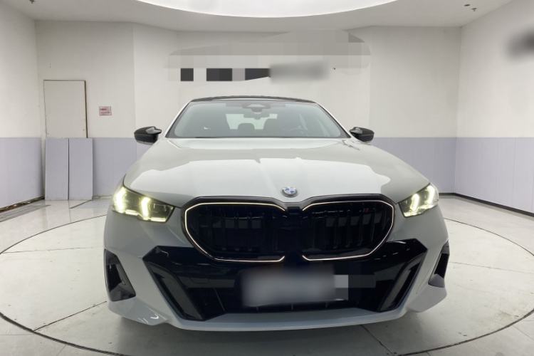 Used BMW 5 Series 2025 530Li Leading Model M Sport Package