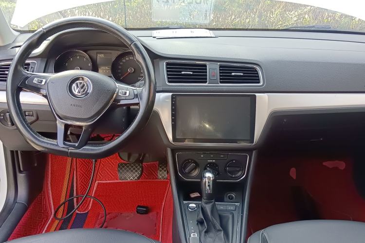 Used Volkswagen Lavida 2017 1.6L Automatic Comfort Edition
