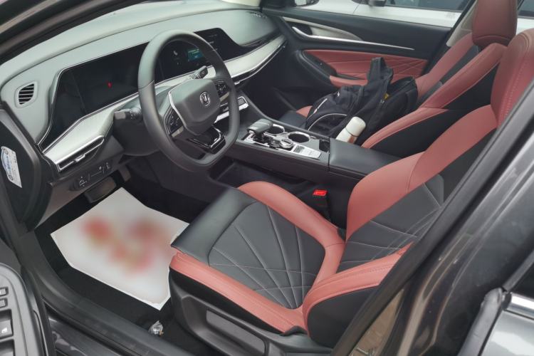 Used Changan Eado 2024 PLUS Blue Whale NE 1.4T GDI DCT High-Energy Edition