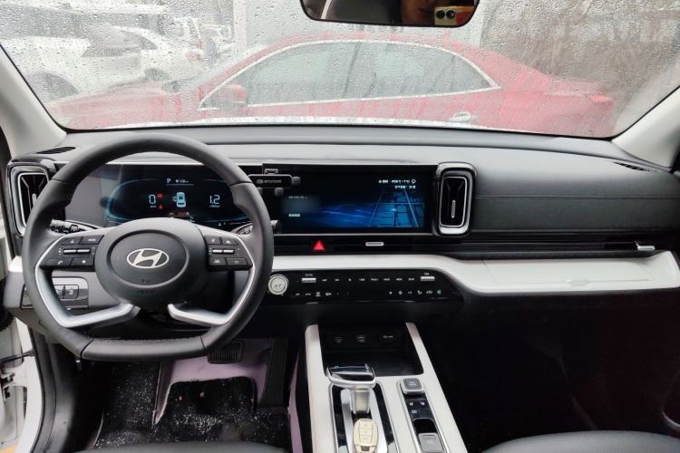 Used Hyundai ix35 2023 Musso 2.0L Prestige LUX Edition