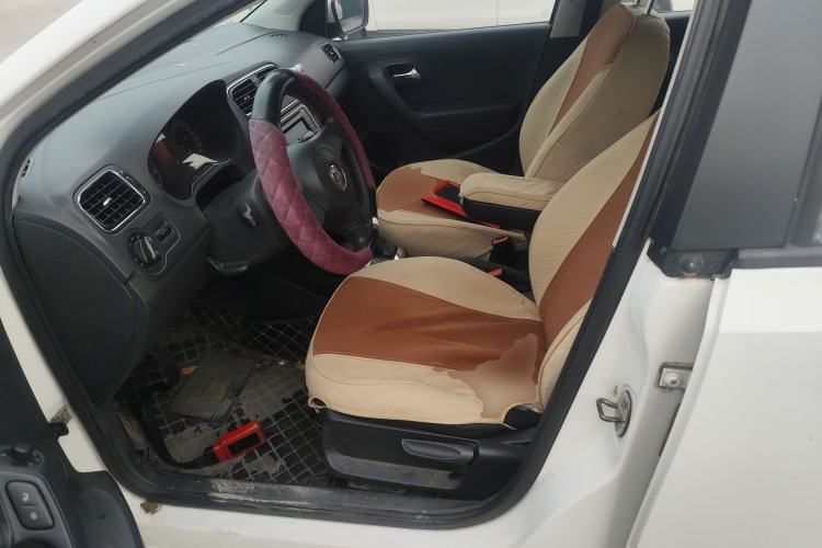 Used Volkswagen Polo 2013 1.4L Automatic Comfort Edition
