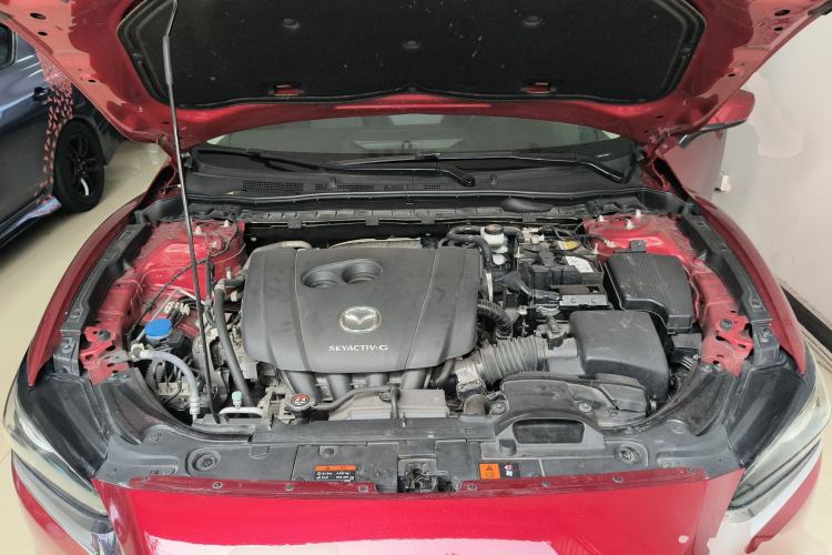 Used Mazda Atenza 2020 2.0L Blue Sky Fashion Edition
