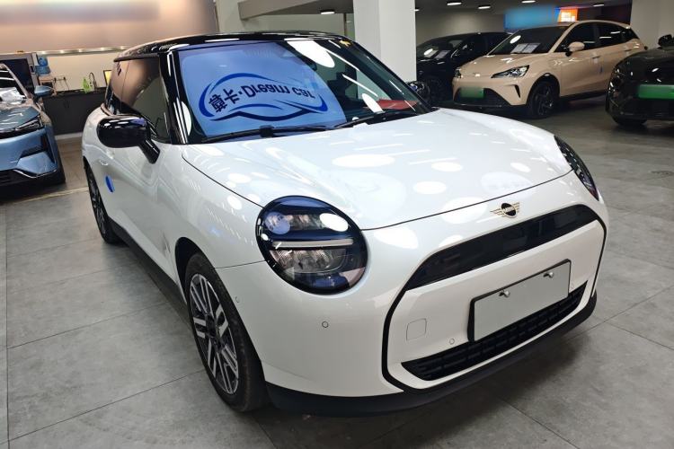 Used  Electric MINI COOPER 2024 456km COOPER E Classic Edition
