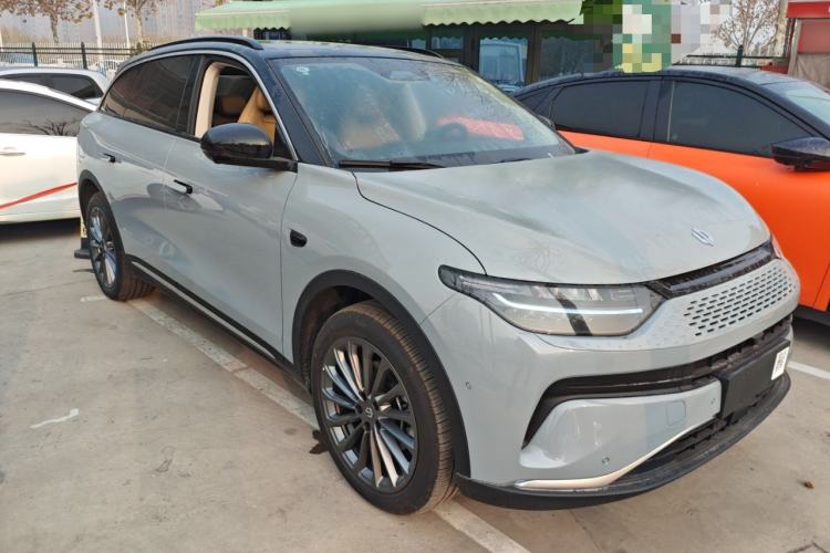 Used Leapmotor C11 2024 Range-Extended 300 Luxury Edition
