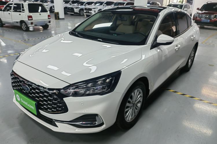 Used Ford Focus 2021 Sedan EcoBoost 180 Automatic Trendy Model