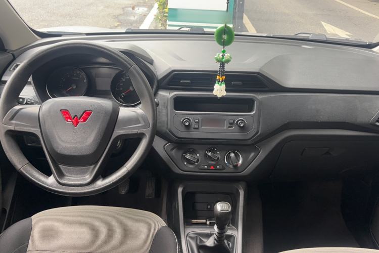 Used Wuling Hongguang 2021 1.5L S Base Version LAR
