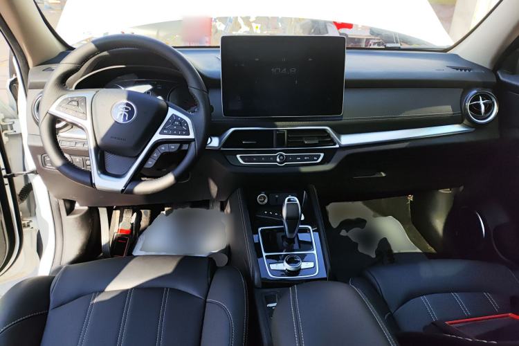 Used BYD Song New Energy 2019 Song DM 1.5TID Smart Connect Premium Model
