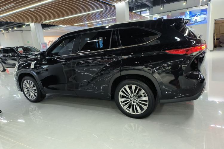 Used Toyota Highlander 2023 2.5L Smart Electric Hybrid Dual-Engine Four-Wheel Drive Prestige Version – 7 Seats