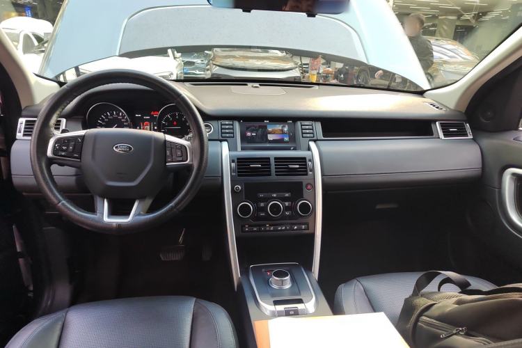 Used Land Rover Discovery Sport 2016 2.0T SE
