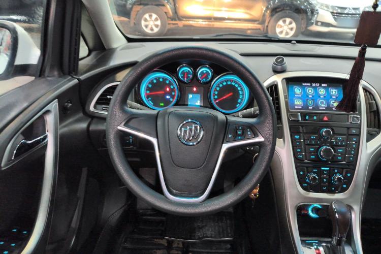 Used Buick GT 2014 XT 1.6L Automatic Fashion Edition