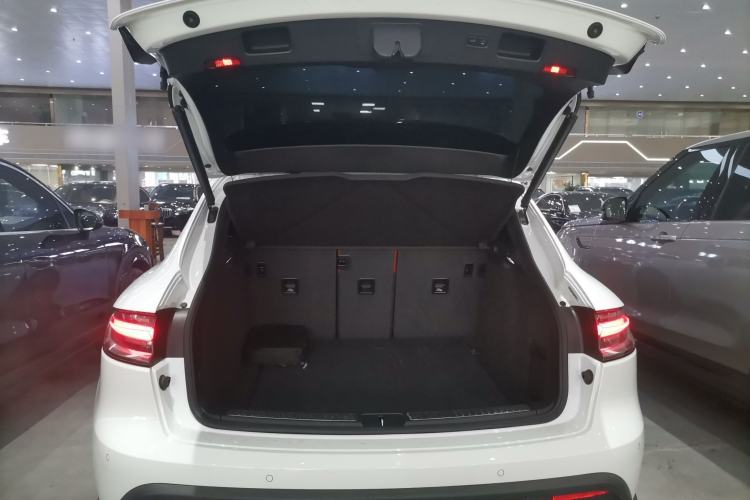 Used Porsche Macan 2024 Macan 2.0T