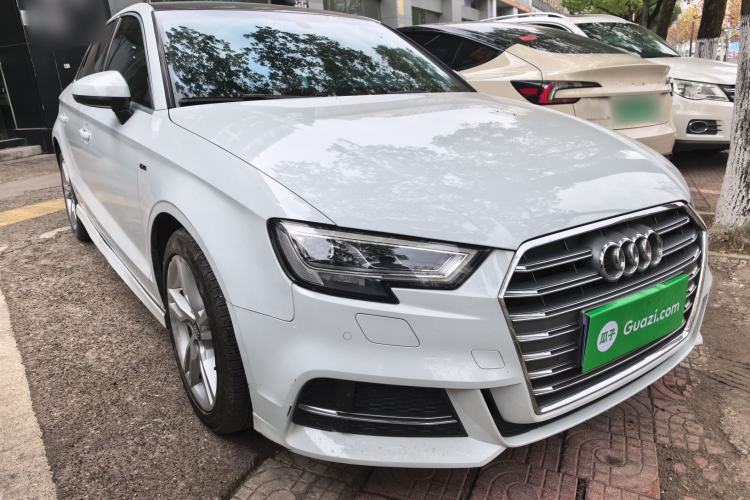 Used Audi A3 2020 Limousine 35 TFSI Fashion Edition China VI Emission Standard