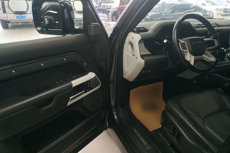 Used Land Rover Defender 2023 Facelift 110 3.0T P400 X-DYNAMIC HSE
