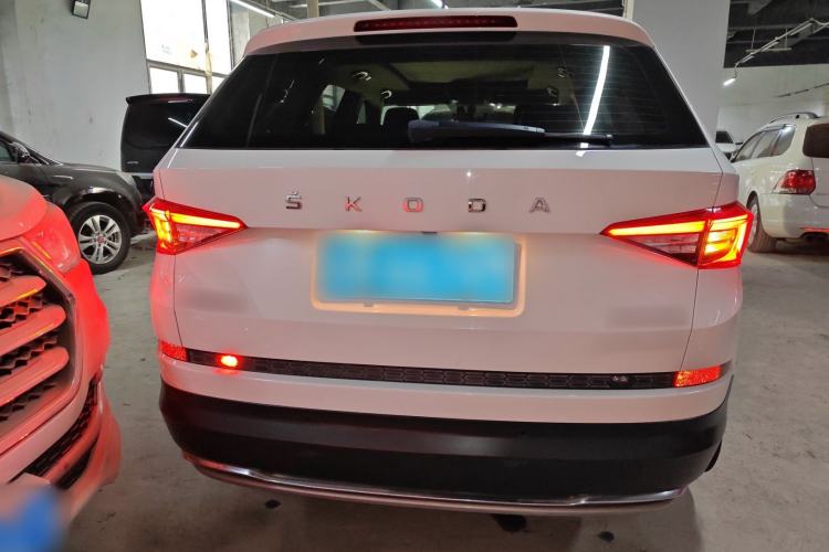 Used Skoda Kodiaq 2019 Facelifted TSI380 7-Seater All-Wheel-Drive Flagship Version China VI Standard