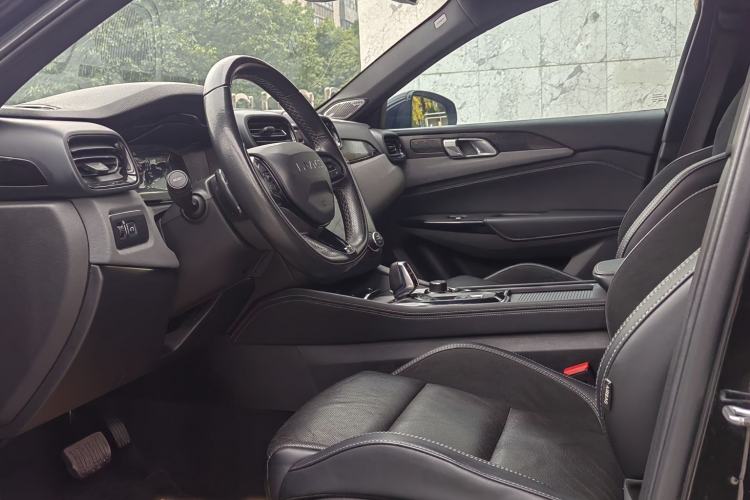 Used Lynk & Co 03 2022 2.0TD DCT JingPro
