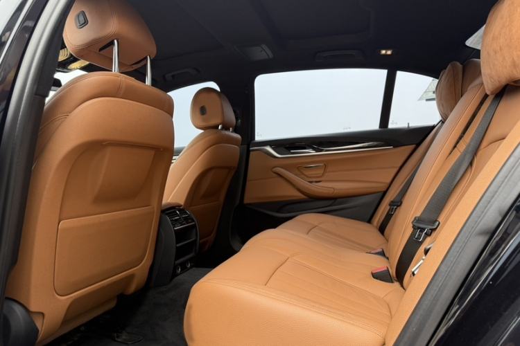 Used BMW 5 Series 2018 Restyled 530Li Leading Edition M Sport Package