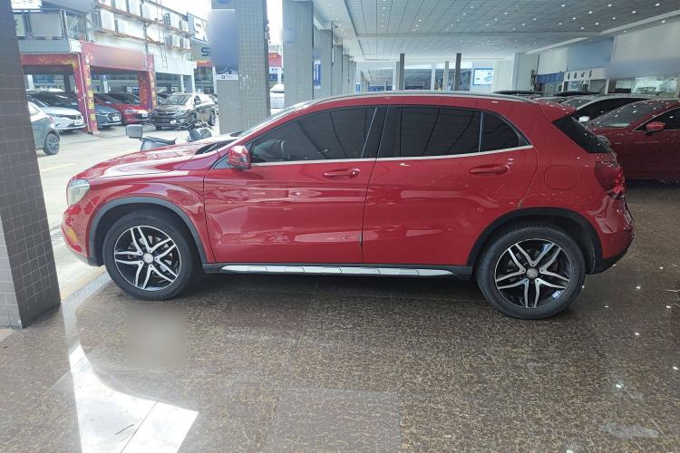 Used Mercedes-Benz GLA 2015 GLA 200 Fashion Model