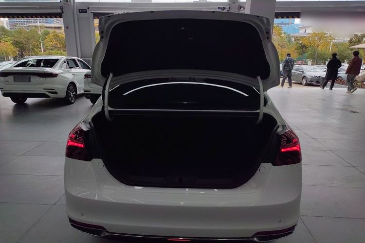 Used Geely Auto Emgrand 2020 1.5L CVT Luxury Model
