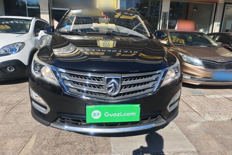 Used Baojun 560 2015 1.8L Manual Elite Model