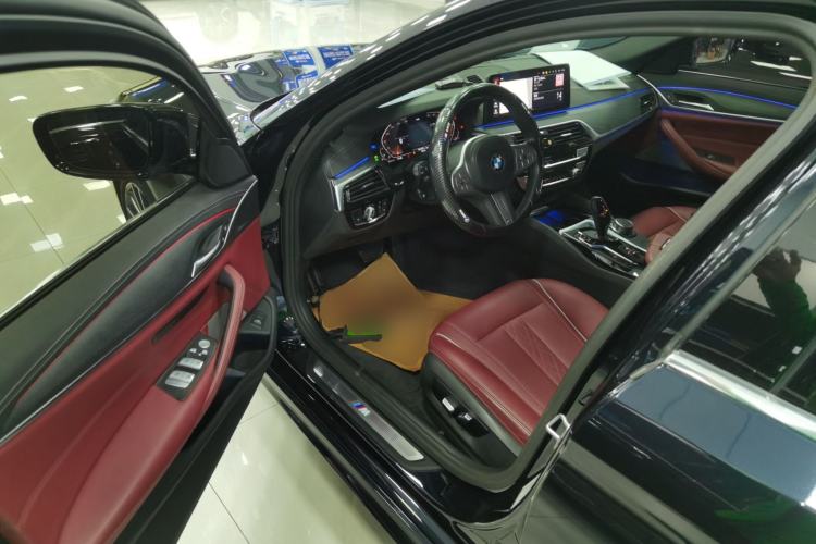 Used BMW 5 Series 2023 530Li Leading Model M Sport Package
