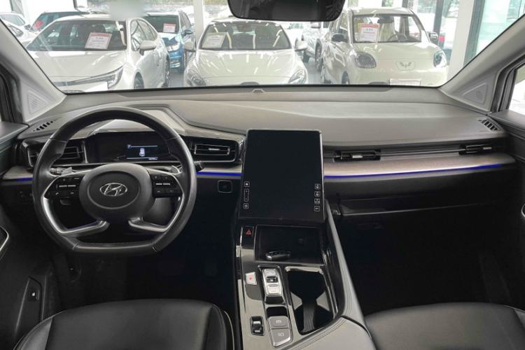 Used Hyundai Custo 2021 380TGDi Deluxe Edition DLX
