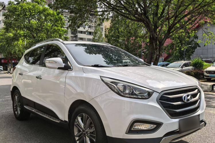 Used Hyundai ix35 2013 2.0L Automatic Two-Wheel Drive Smart GLS China IV Standard
