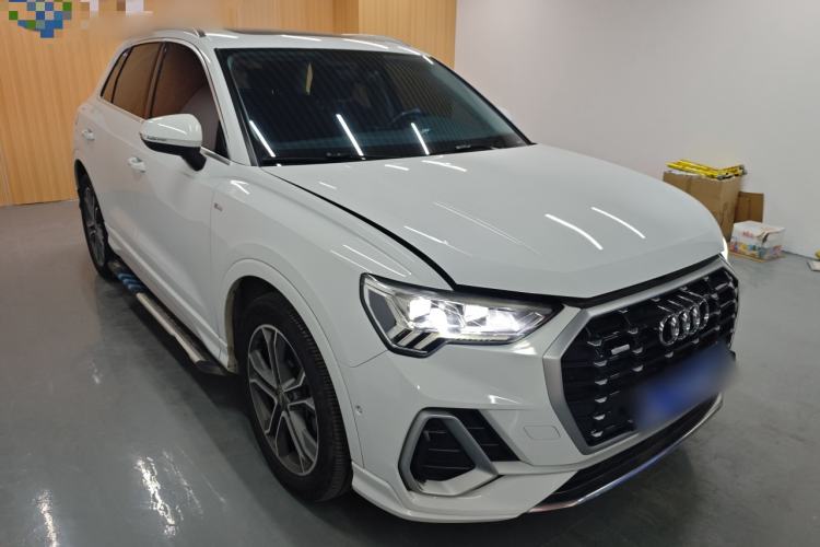 Used Audi Q3 2021 40 TFSI Fashion Dynamic Model
