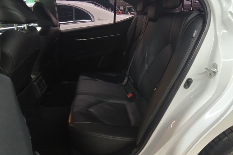 Used Toyota Camry 2019 2.0G Luxury Edition China VI Standard
