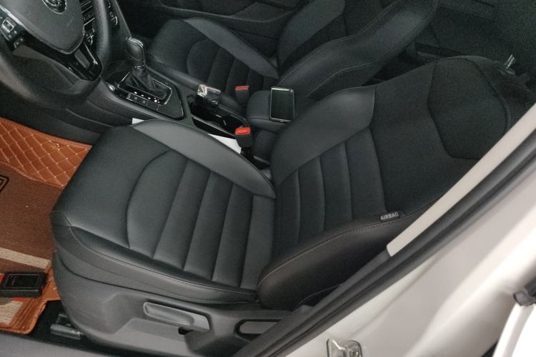 Used Volkswagen Tharu 2020 280TSI Two-Wheel Drive Comfort Edition China VI Standard
