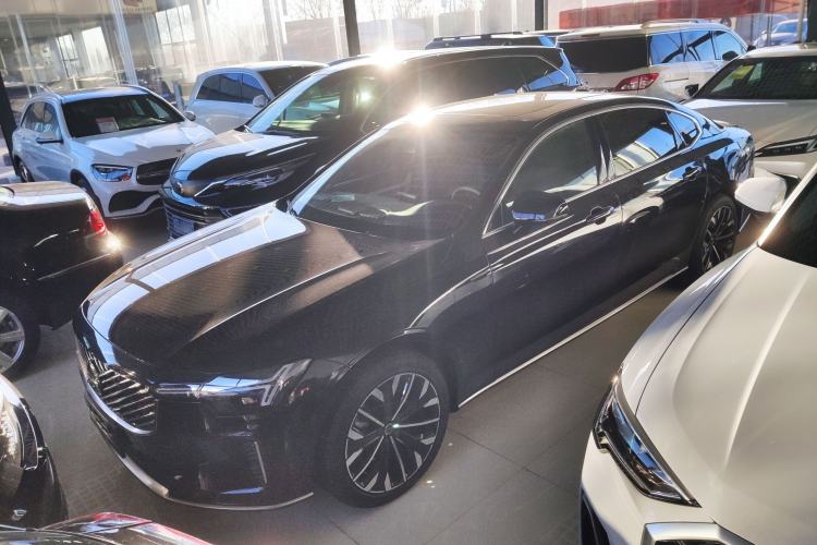 Used Volvo S90 2026 B5 Zhiyuan Luxury Edition