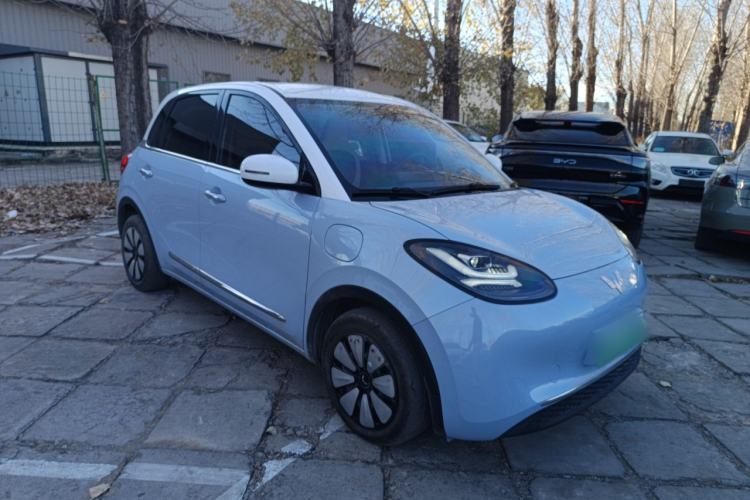 Used Wuling Bingo 2023 410 km Lingxi Deluxe Edition
