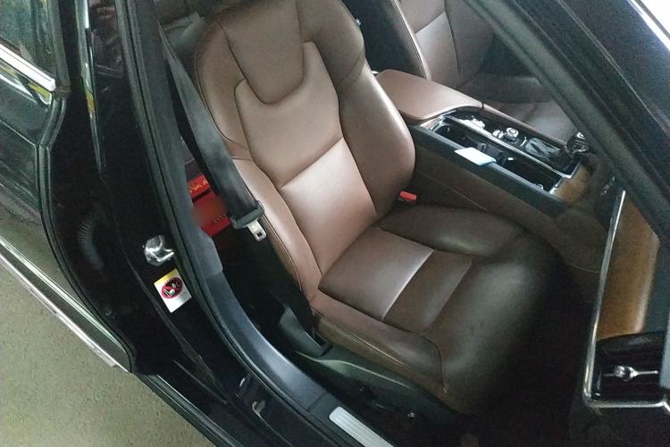 Used Volvo S90 2020 T5 Zhiyi Luxury Edition
