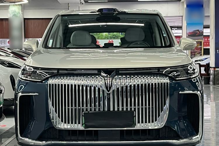 Used VOYAH Dream 2025 PHEV Four-Wheel-Drive Flagship Version – Qiankun Edition
