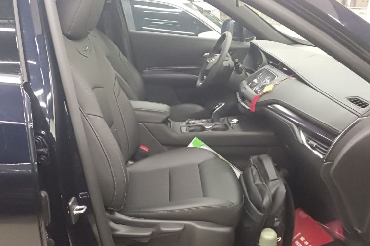 Used Cadillac XT4 2021 28T Two-Wheel Drive Tech Edition
