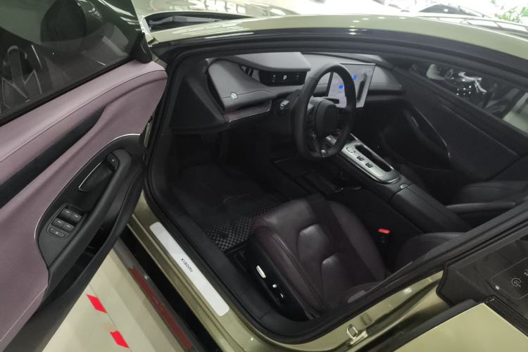 Used  SU7 2024 Rear-Drive Long-Range Intelligent Driving Version
