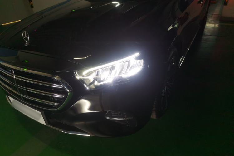 Used Mercedes-Benz E-Class New Energy 2024 E 350 e L Plug-in Hybrid Sedan
